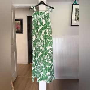NWT Tori Richard Leafy Green and White Dress